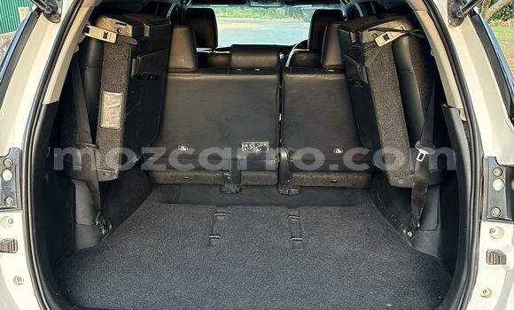 Comprar Usado Toyota Fortuner Branco Carro em Maputo em Maputo Comprar Usado Toyota Fortuner Branco Carro em Maputo em Maputo