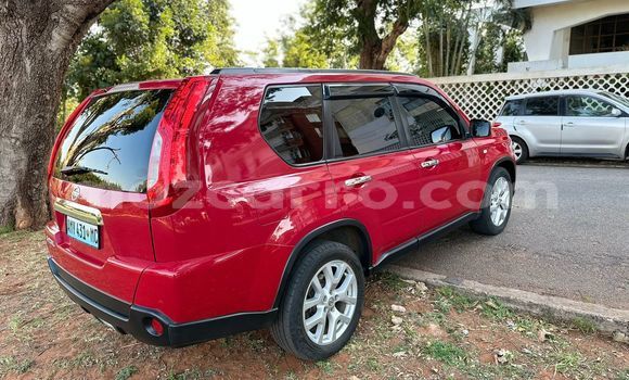 Nunua Ilio tumika Nissan X-Trail Nyekundu Gari ndani ya Maputo nchini Maputo Nunua Ilio tumika Nissan X-Trail Nyekundu Gari ndani ya Maputo nchini Maputo