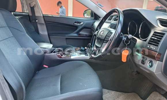 Comprar Usado Toyota Mark X Branco Carro em Maputo em Maputo Comprar Usado Toyota Mark X Branco Carro em Maputo em Maputo