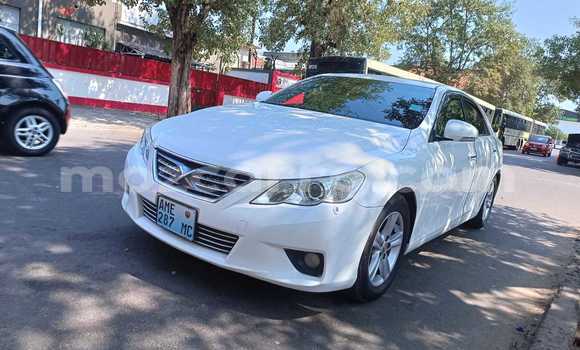 Comprar Usado Toyota Mark X Branco Carro em Maputo em Maputo Comprar Usado Toyota Mark X Branco Carro em Maputo em Maputo