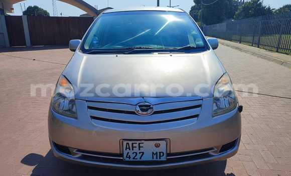 Nunua Ilio tumika Toyota Spacio Fedha Gari ndani ya Maputo nchini Maputo