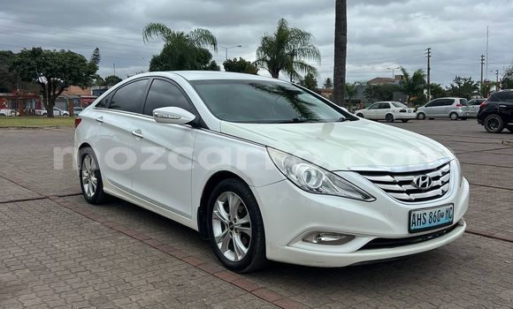 Comprar Usado Hyundai Sonata Branco Carro em Maputo em Maputo Comprar Usado Hyundai Sonata Branco Carro em Maputo em Maputo