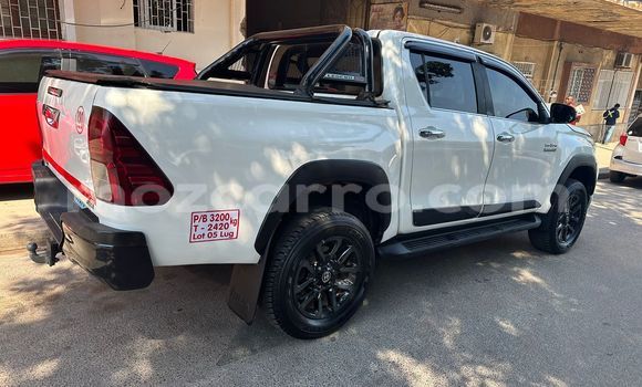 Nunua Ilio tumika Toyota Hiluxe Revo Nyeupe Gari ndani ya Maputo nchini Maputo Nunua Ilio tumika Toyota Hiluxe Revo Nyeupe Gari ndani ya Maputo nchini Maputo