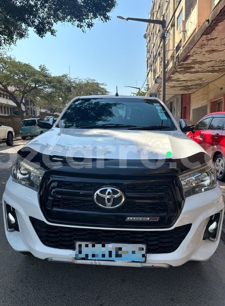 Big with watermark toyota hiluxe revo maputo maputo 28081