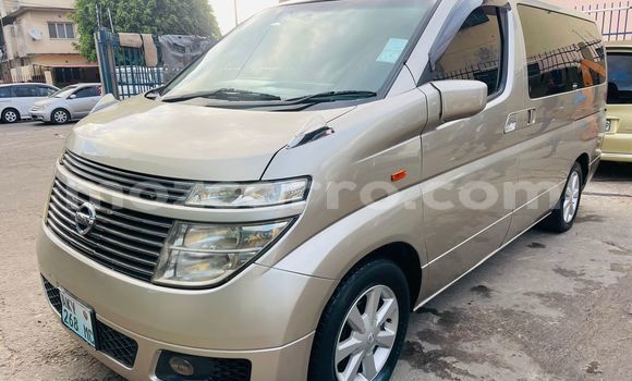Nunua Ilio tumika Nissan Ellgrand Brown Gari ndani ya Maputo nchini Maputo Nunua Ilio tumika Nissan Ellgrand Brown Gari ndani ya Maputo nchini Maputo