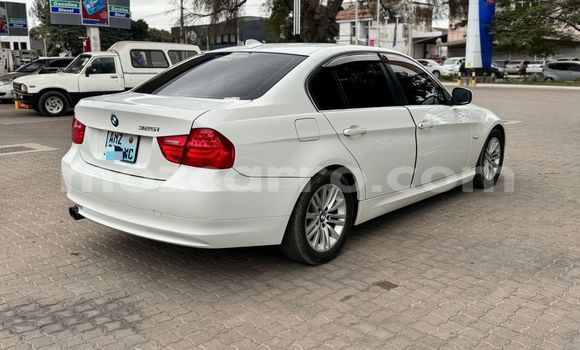 Comprar Usado BMW 3-Series Branco Carro em Maputo em Maputo Comprar Usado BMW 3-Series Branco Carro em Maputo em Maputo