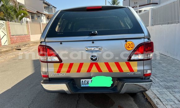 Nunua Ilio tumika Mazda BT-50 Fedha Gari ndani ya Maputo nchini Maputo Nunua Ilio tumika Mazda BT-50 Fedha Gari ndani ya Maputo nchini Maputo