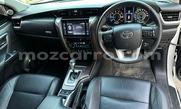 Buy Used Toyota Fortuner White Car in Maputo in Maputo Buy Used Toyota Fortuner White Car in Maputo in Maputo