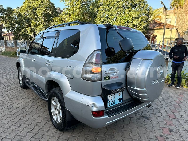 Big with watermark toyota land cruiser prado maputo maputo 28101