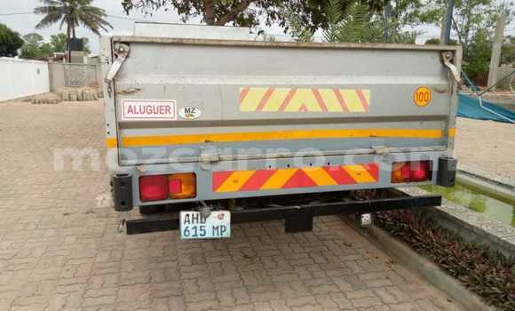 Buy Used Hino 300 Series White Truck in Maputo in Maputo Buy Used Hino 300 Series White Truck in Maputo in Maputo