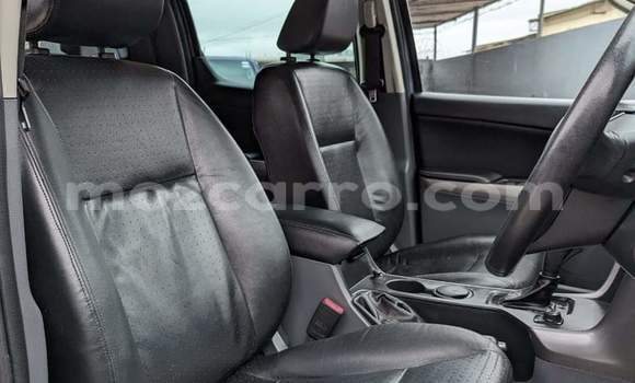 Buy Used Mazda BT-50 Blue Car in Maputo in Maputo Buy Used Mazda BT-50 Blue Car in Maputo in Maputo