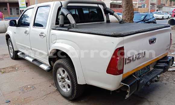 Buy Used Isuzu KB White Car in Maputo in Maputo Buy Used Isuzu KB White Car in Maputo in Maputo