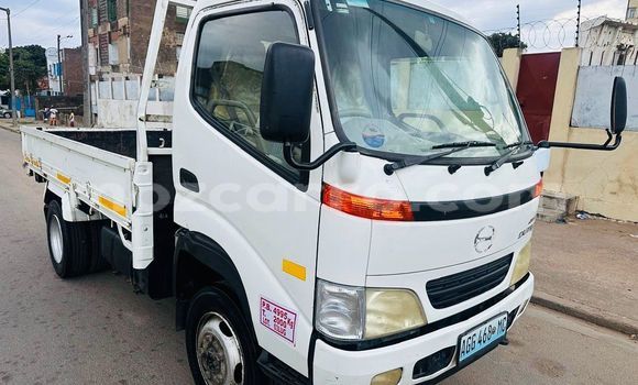 Nunua Ilio tumika Hino Ranger Nyeupe Lori ndani ya Maputo nchini Maputo Nunua Ilio tumika Hino Ranger Nyeupe Lori ndani ya Maputo nchini Maputo