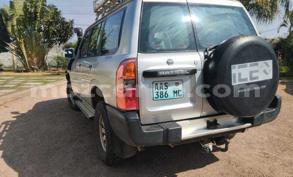 Tenga Tsaru Nissan Patrol Zvimwe Mota in Maputo in Maputo Tenga Tsaru Nissan Patrol Zvimwe Mota in Maputo in Maputo