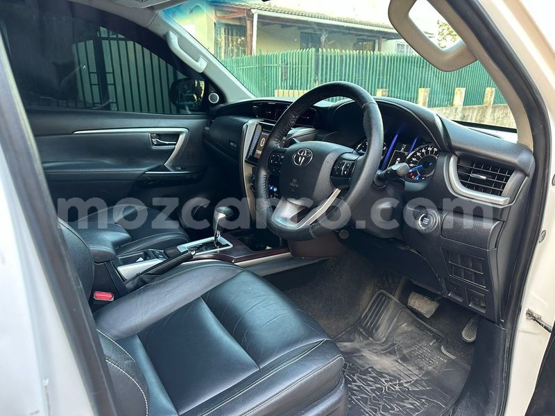 Big with watermark toyota fortuner maputo maputo 28127