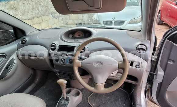 Nunua Ilio tumika Toyota Platz Fedha Gari ndani ya Maputo nchini Maputo Nunua Ilio tumika Toyota Platz Fedha Gari ndani ya Maputo nchini Maputo