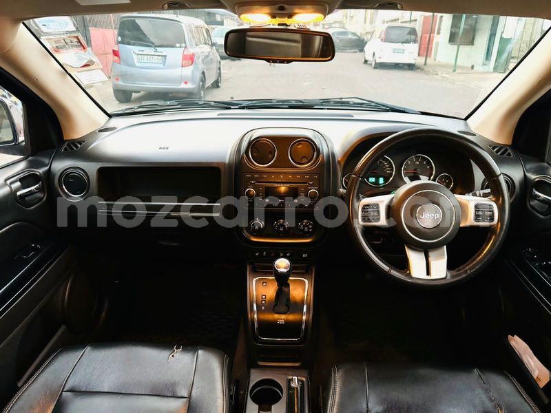 Big with watermark jeep grand cherokee maputo maputo 28134