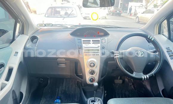 Nunua Ilio tumika Toyota Vitz Fedha Gari ndani ya Maputo nchini Maputo Nunua Ilio tumika Toyota Vitz Fedha Gari ndani ya Maputo nchini Maputo