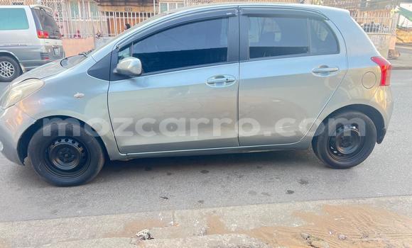 Nunua Ilio tumika Toyota Vitz Fedha Gari ndani ya Maputo nchini Maputo Nunua Ilio tumika Toyota Vitz Fedha Gari ndani ya Maputo nchini Maputo