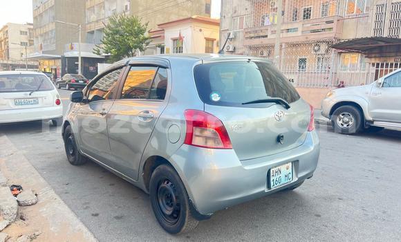 Nunua Ilio tumika Toyota Vitz Fedha Gari ndani ya Maputo nchini Maputo Nunua Ilio tumika Toyota Vitz Fedha Gari ndani ya Maputo nchini Maputo
