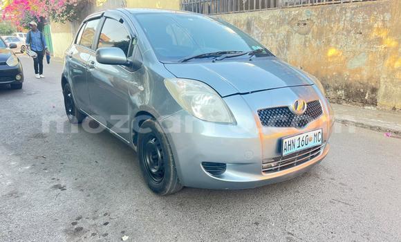 Nunua Ilio tumika Toyota Vitz Fedha Gari ndani ya Maputo nchini Maputo Nunua Ilio tumika Toyota Vitz Fedha Gari ndani ya Maputo nchini Maputo