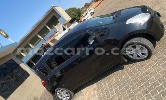 Comprar Usado Toyota Ractis Preto Carro em Maputo em Maputo Comprar Usado Toyota Ractis Preto Carro em Maputo em Maputo