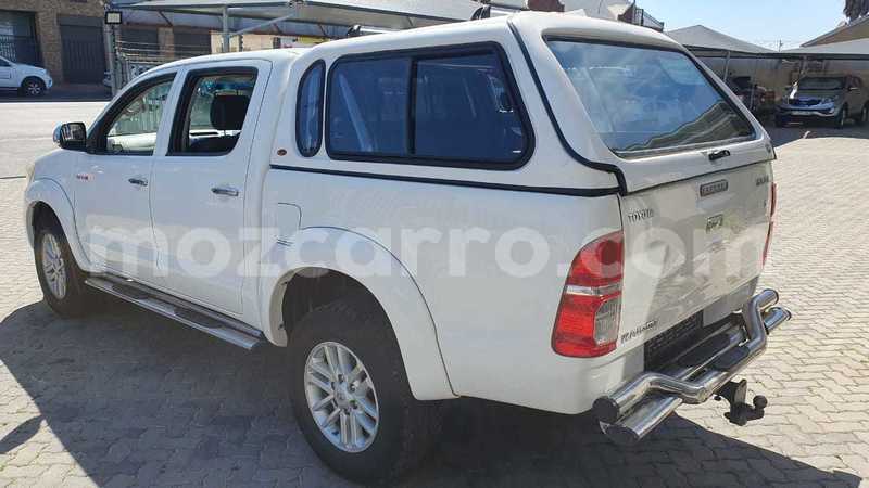 Big with watermark toyota hilux zambezia quelimane 28142