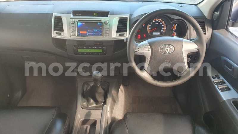 Big with watermark toyota hilux zambezia quelimane 28142