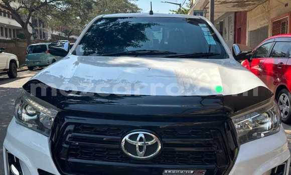 Buy Used Toyota Hilux White Car in Maputo in Maputo Buy Used Toyota Hilux White Car in Maputo in Maputo