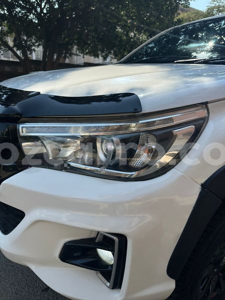 Big with watermark toyota hilux maputo maputo 28150