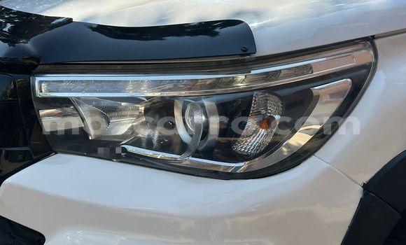 Buy Used Toyota Hilux White Car in Maputo in Maputo Buy Used Toyota Hilux White Car in Maputo in Maputo
