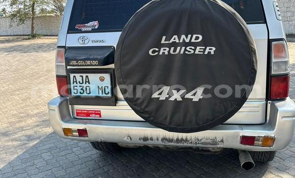 Tenga Tsaru Toyota Land Cruiser Prado Zvimwe Mota in Maputo in Maputo