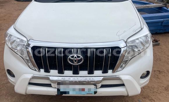 Comprar Usado Toyota Land Cruiser Prado Branco Carro em Maputo em Maputo