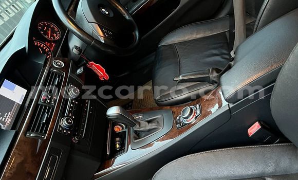 Comprar Usado BMW 3-Series De outros Carro em Maputo em Maputo Comprar Usado BMW 3-Series De outros Carro em Maputo em Maputo