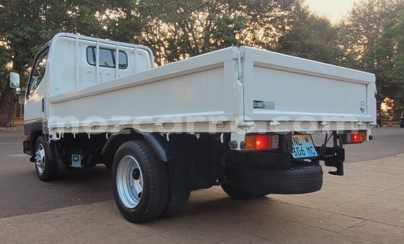 Comprar Usado Mitsubishi i Branco Carro em Maputo em Maputo Comprar Usado Mitsubishi i Branco Carro em Maputo em Maputo