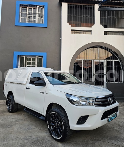 Big with watermark toyota hiluxe revo nampula mocambique 28165