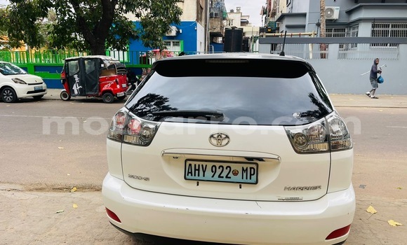 Comprar Usado Toyota Harrier Branco Carro em Maputo em Maputo Comprar Usado Toyota Harrier Branco Carro em Maputo em Maputo