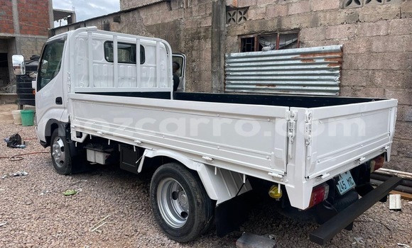 Comprar Usado Toyota Dyna Branco Carro em Maputo em Maputo Comprar Usado Toyota Dyna Branco Carro em Maputo em Maputo