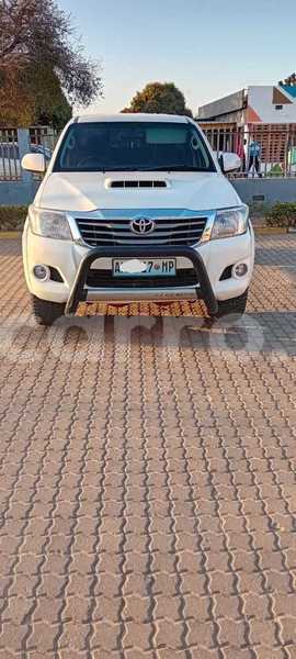 Big with watermark toyota hilux maputo maputo 28172