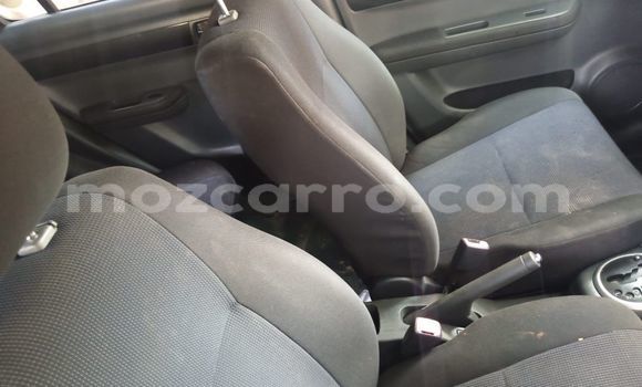 Comprar Usado Suzuki Swift Azul Carro em Maputo em Maputo Comprar Usado Suzuki Swift Azul Carro em Maputo em Maputo