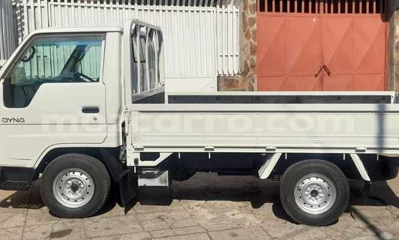 Buy New Toyota Dyna White Truck in Maputo in Maputo Buy New Toyota Dyna White Truck in Maputo in Maputo