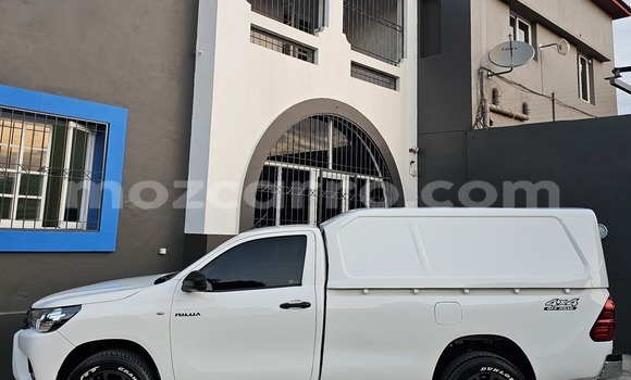 Tenga Tsaru Toyota Hiluxe Revo Chena Mota in Maputo in Maputo Tenga Tsaru Toyota Hiluxe Revo Chena Mota in Maputo in Maputo