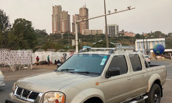 Tenga Tsaru Nissan Hardbody Bhurawuni Mota in Maputo in Maputo Tenga Tsaru Nissan Hardbody Bhurawuni Mota in Maputo in Maputo