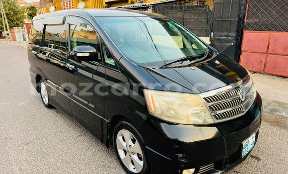 Nunua Ilio tumika Toyota Alphard Nyeusi Gari ndani ya Maputo nchini Maputo