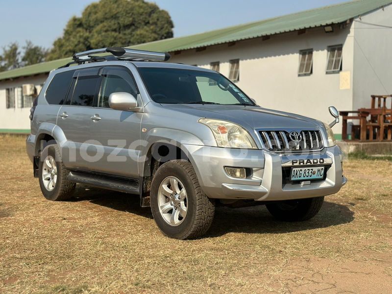 Big with watermark toyota land cruiser prado maputo maputo 28200