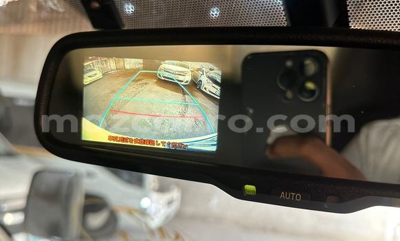 Nunua Ilio tumika Toyota Hiace Nyeupe Gari ndani ya Maputo nchini Maputo Nunua Ilio tumika Toyota Hiace Nyeupe Gari ndani ya Maputo nchini Maputo