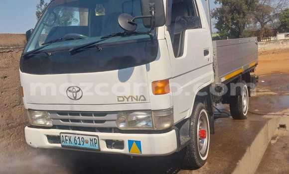 Comprar Usado Toyota Dyna Branco Carro em Maputo em Maputo Comprar Usado Toyota Dyna Branco Carro em Maputo em Maputo