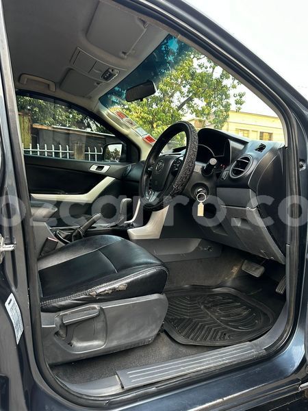 Big with watermark mazda bt 50 maputo maputo 28214