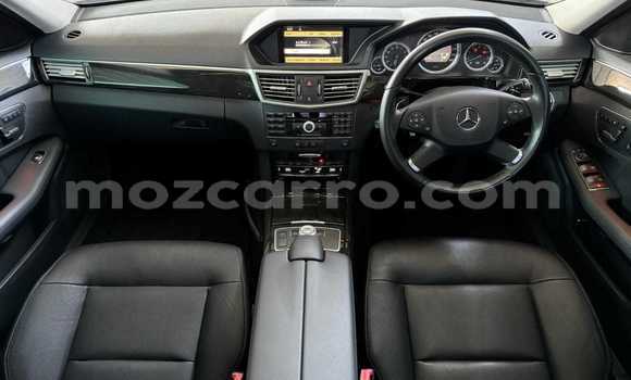 Nunua Mpya Mercedes‒Benz E-Class Nyeusi Gari ndani ya Maputo nchini Maputo Nunua Mpya Mercedes‒Benz E-Class Nyeusi Gari ndani ya Maputo nchini Maputo