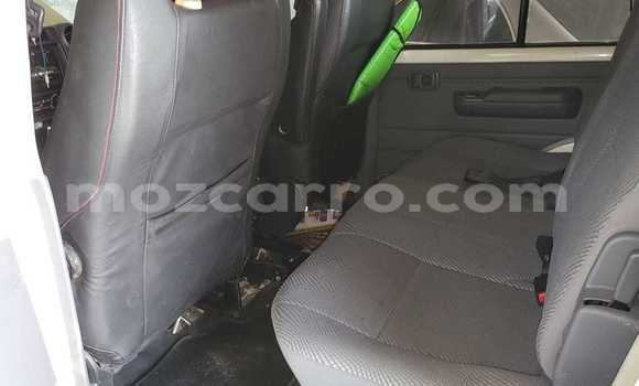 Buy Used Toyota Land Cruiser White Car in Maputo in Maputo Buy Used Toyota Land Cruiser White Car in Maputo in Maputo